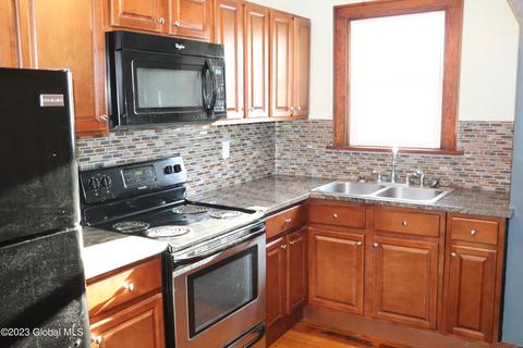 371 Vley Rd, Schenectady, NY 12302 photo 8