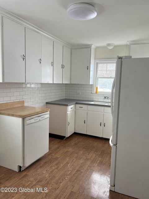 767 Peter Rd, Schenectady, NY 12303 photo 11