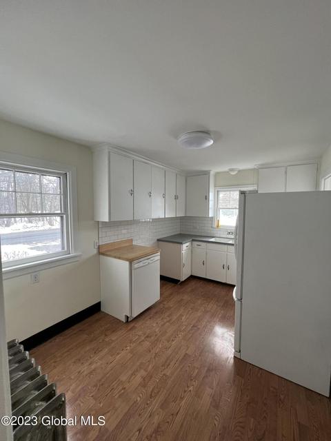 767 Peter Rd, Schenectady, NY 12303 photo 10