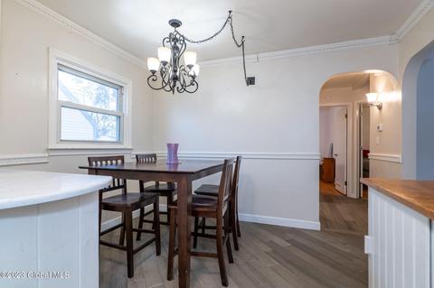 115 Pinehurst Pl, Schenectady, NY 12304 photo 5
