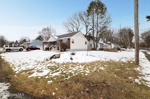 115 Pinehurst Pl, Schenectady, NY 12304 photo 27