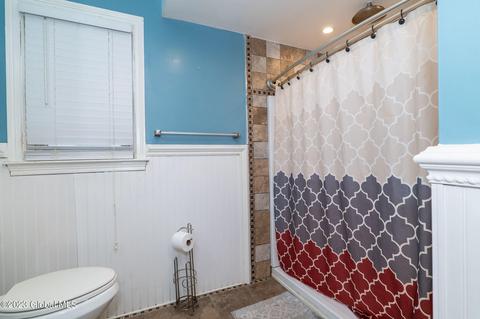 115 Pinehurst Pl, Schenectady, NY 12304 photo 15