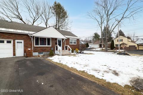 115 Pinehurst Pl, Schenectady, NY 12304 photo 28