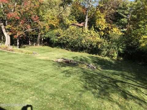 310 Juniper Dr, Schenectady, NY 12306 photo 48