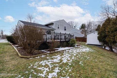 9 Brinker Cir, Glenmont, NY 12077 photo 32
