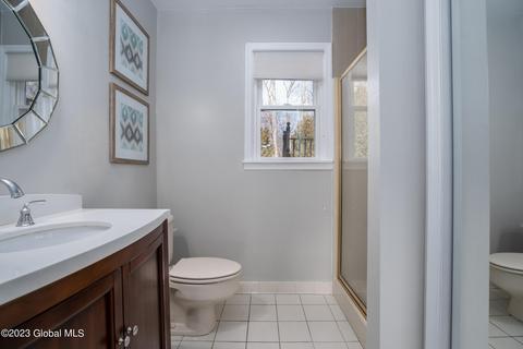 9 Brinker Cir, Glenmont, NY 12077 photo 24