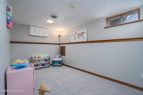 9 Brinker Cir, Glenmont, NY 12077 photo 26