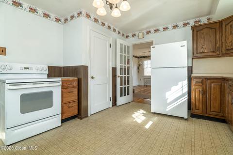 2016 Pyle Rd, Schenectady, NY 12303 photo 8
