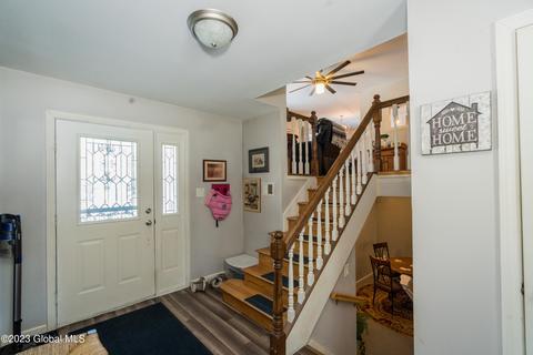 3 Evergreen Dr, Gansevoort, NY 12831 photo 2