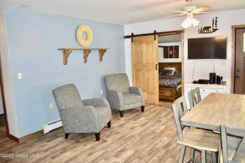 227 Fox Rd, Hampton, NY 12837 photo 7