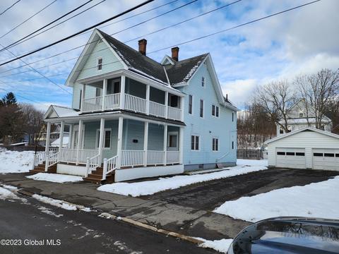 30 Milton Ave, Amsterdam, NY 12010