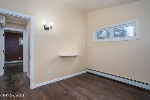 16 Kellar Ave, Schenectady, NY 12306 photo 18