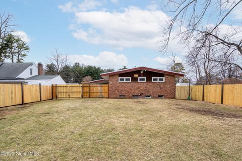 16 Kellar Ave, Schenectady, NY 12306 photo 32