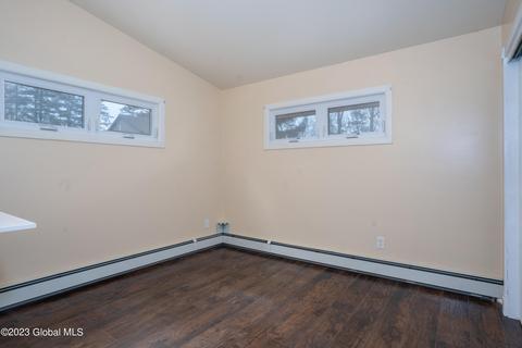 16 Kellar Ave, Schenectady, NY 12306 photo 16