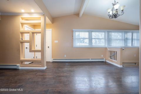 16 Kellar Ave, Schenectady, NY 12306 photo 9