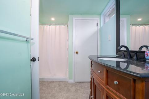 16 Kellar Ave, Schenectady, NY 12306 photo 25