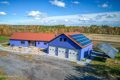 85 Simons Rd, Altamont, NY 12009