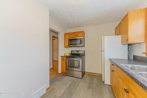 3002 Clyde Ave, Schenectady, NY 12306 photo 5