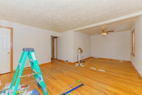 3002 Clyde Ave, Schenectady, NY 12306 photo 6