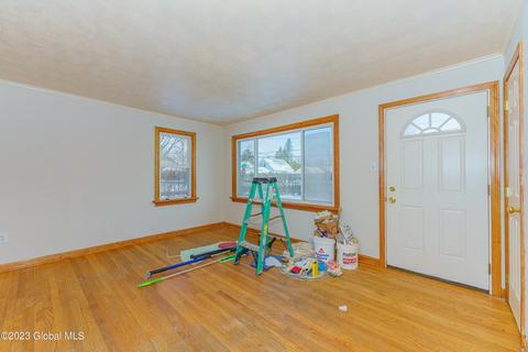 3002 Clyde Ave, Schenectady, NY 12306 photo 9