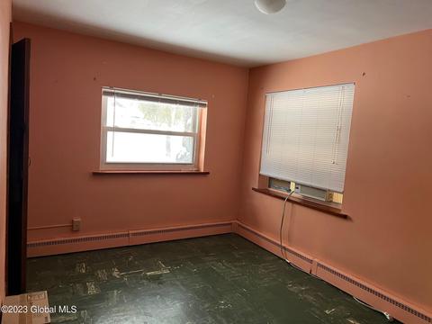 34 Halter Rd, Glenmont, NY 12077 photo 12