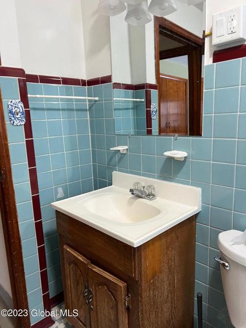 34 Halter Rd, Glenmont, NY 12077 photo 9