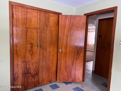 34 Halter Rd, Glenmont, NY 12077 photo 10