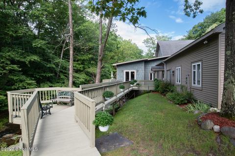 1435 Schodack Valley Rd, Castleton, NY 12033 photo 2