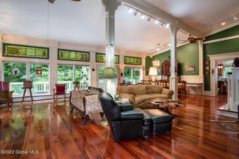 1435 Schodack Valley Rd, Castleton, NY 12033 photo 4