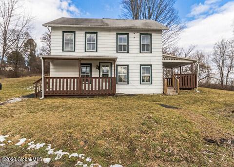 48 Mahoney Rd, Milton, NY 12547