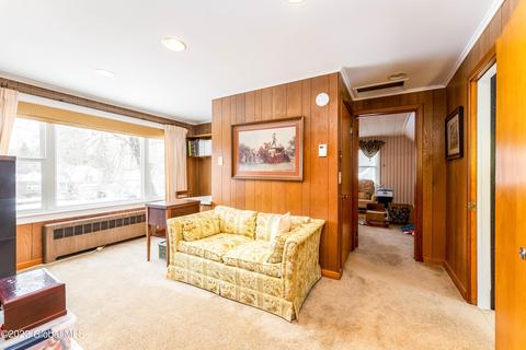910 Mohegan Rd, Schenectady, NY 12309 photo 23