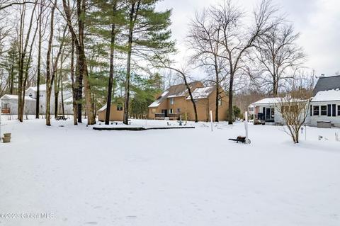 910 Mohegan Rd, Schenectady, NY 12309 photo 40