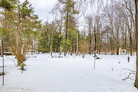 910 Mohegan Rd, Schenectady, NY 12309 photo 42