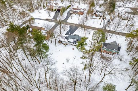 910 Mohegan Rd, Schenectady, NY 12309 photo 44