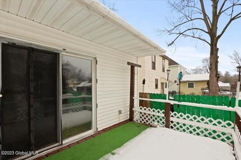 57 Wilson Ave, Schenectady, NY 12304 photo 31