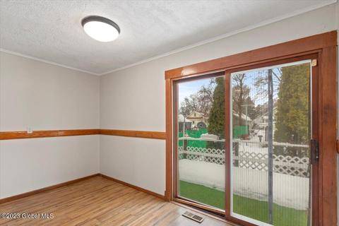 57 Wilson Ave, Schenectady, NY 12304 photo 19