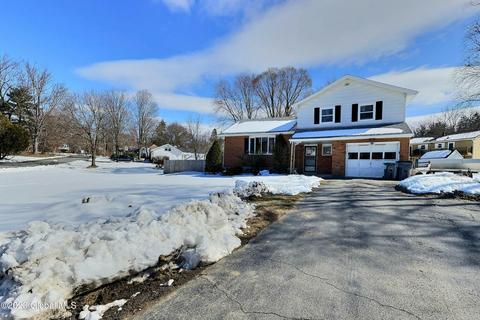 848 Warner Rd, Schenectady, NY 12309 photo 1