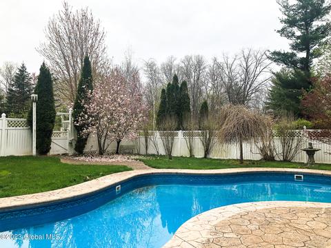 11 Empire Cir, Slingerlands, NY 12159 photo 49