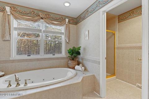 11 Empire Cir, Slingerlands, NY 12159 photo 30