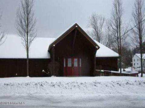 448 Gull Bay Rd, Putnam Station, NY 12861