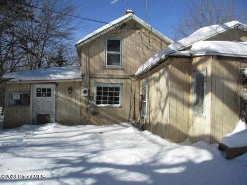 177 S Long Pond Rd, Cropseyville, NY 12052