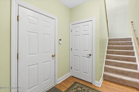 107 Vly Pointe Dr, Niskayuna, NY 12309 photo 7
