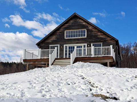 5456 Ny 7, Hoosick Falls, NY 12090