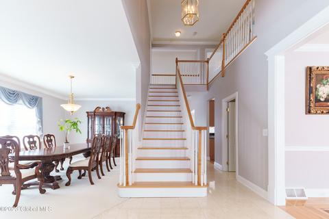 25 Devonshire Way, Halfmoon, NY 12065 photo 3