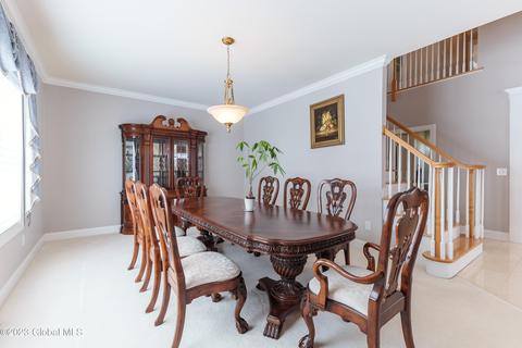 25 Devonshire Way, Halfmoon, NY 12065 photo 9