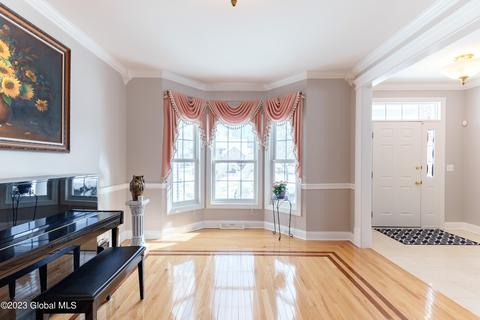 25 Devonshire Way, Halfmoon, NY 12065 photo 7