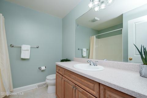 25 Devonshire Way, Halfmoon, NY 12065 photo 39