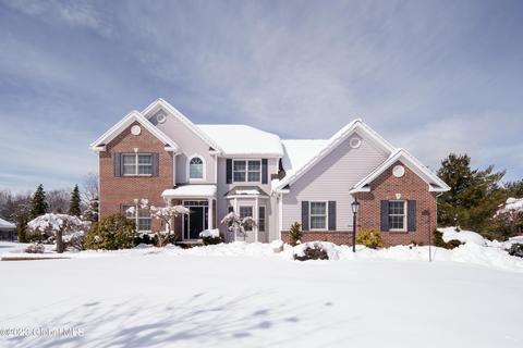 25 Devonshire Way, Halfmoon, NY 12065 photo 1