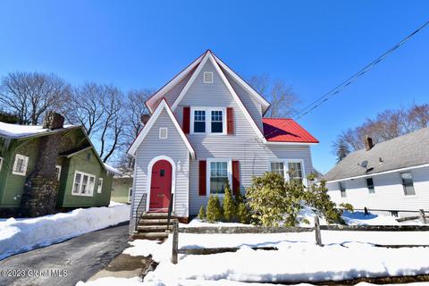 12 Saratoga Blvd, Gloversville, NY 12078