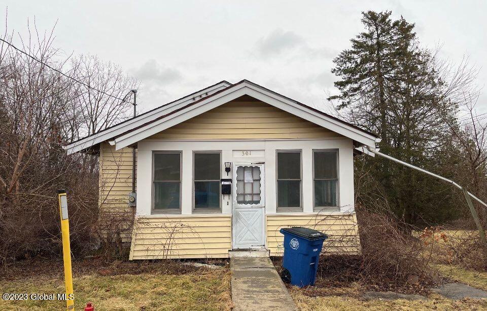 301 Central Ave, Cohoes, NY 12047 17 Photos MLS 202313990 Movoto